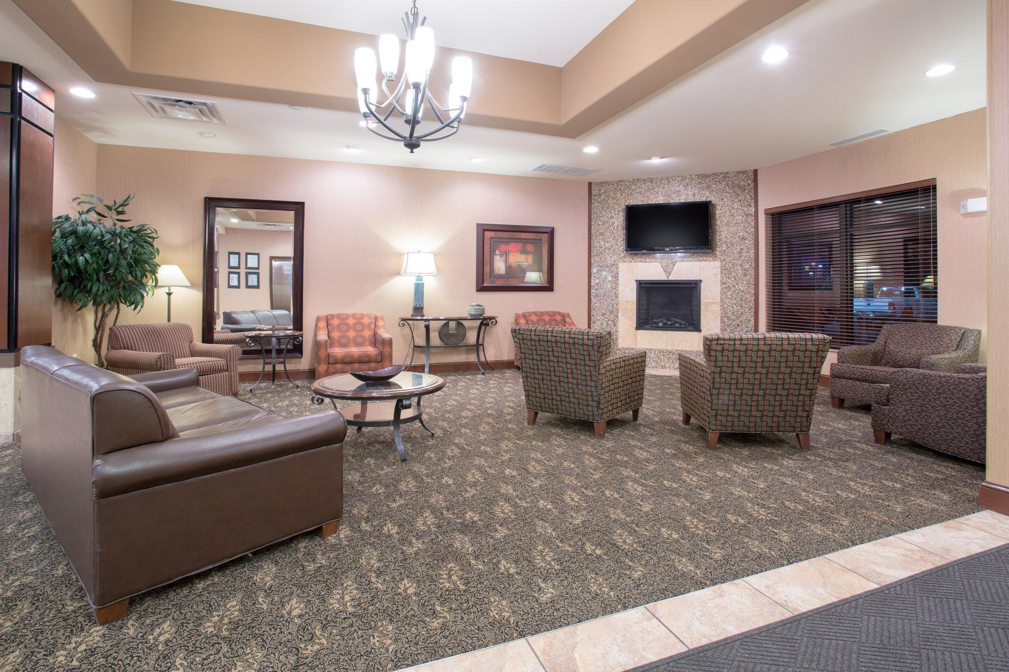 Holiday Inn Express & Suites Pueblo By Ihg Zewnętrze zdjęcie