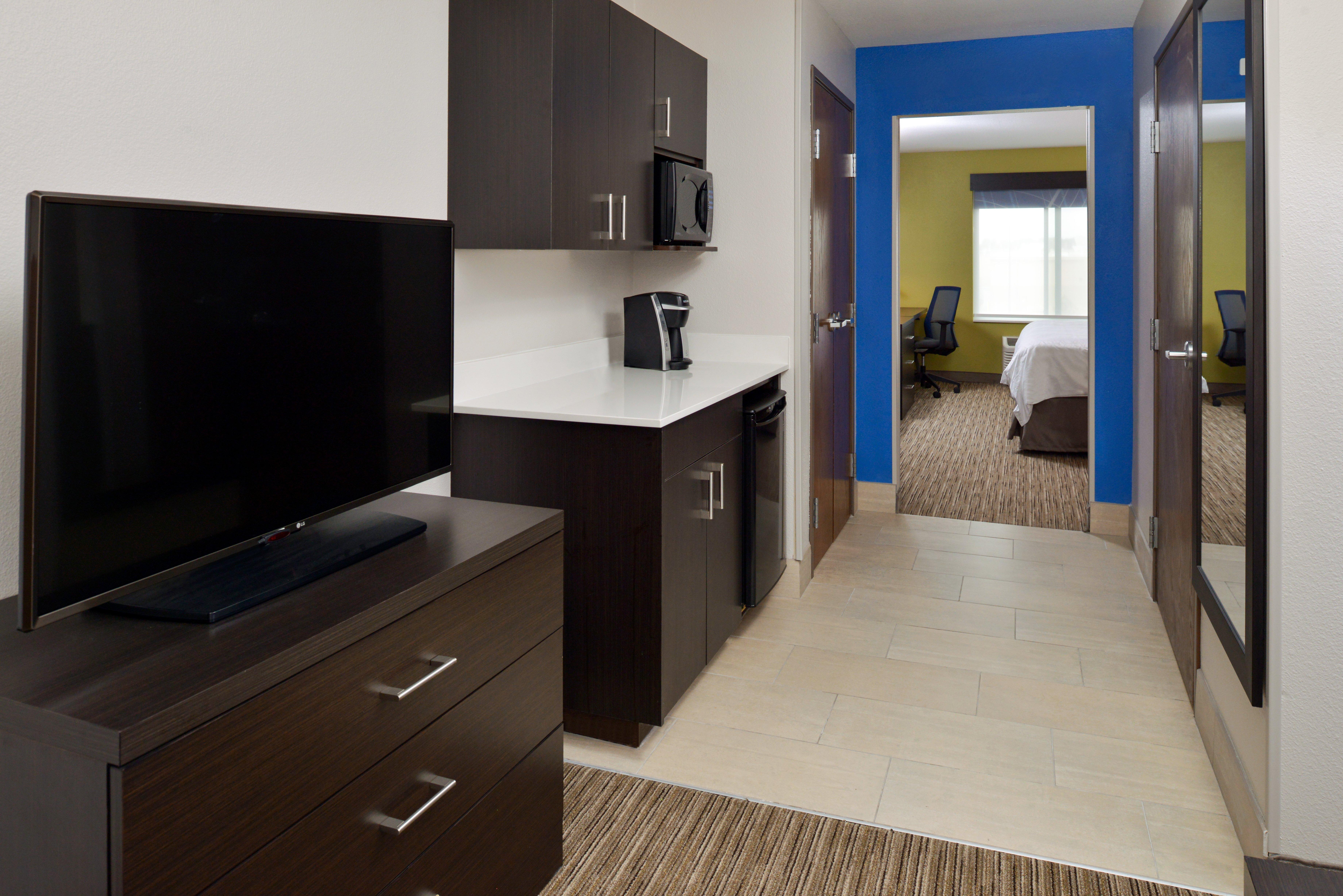 Holiday Inn Express & Suites Pueblo By Ihg Zewnętrze zdjęcie
