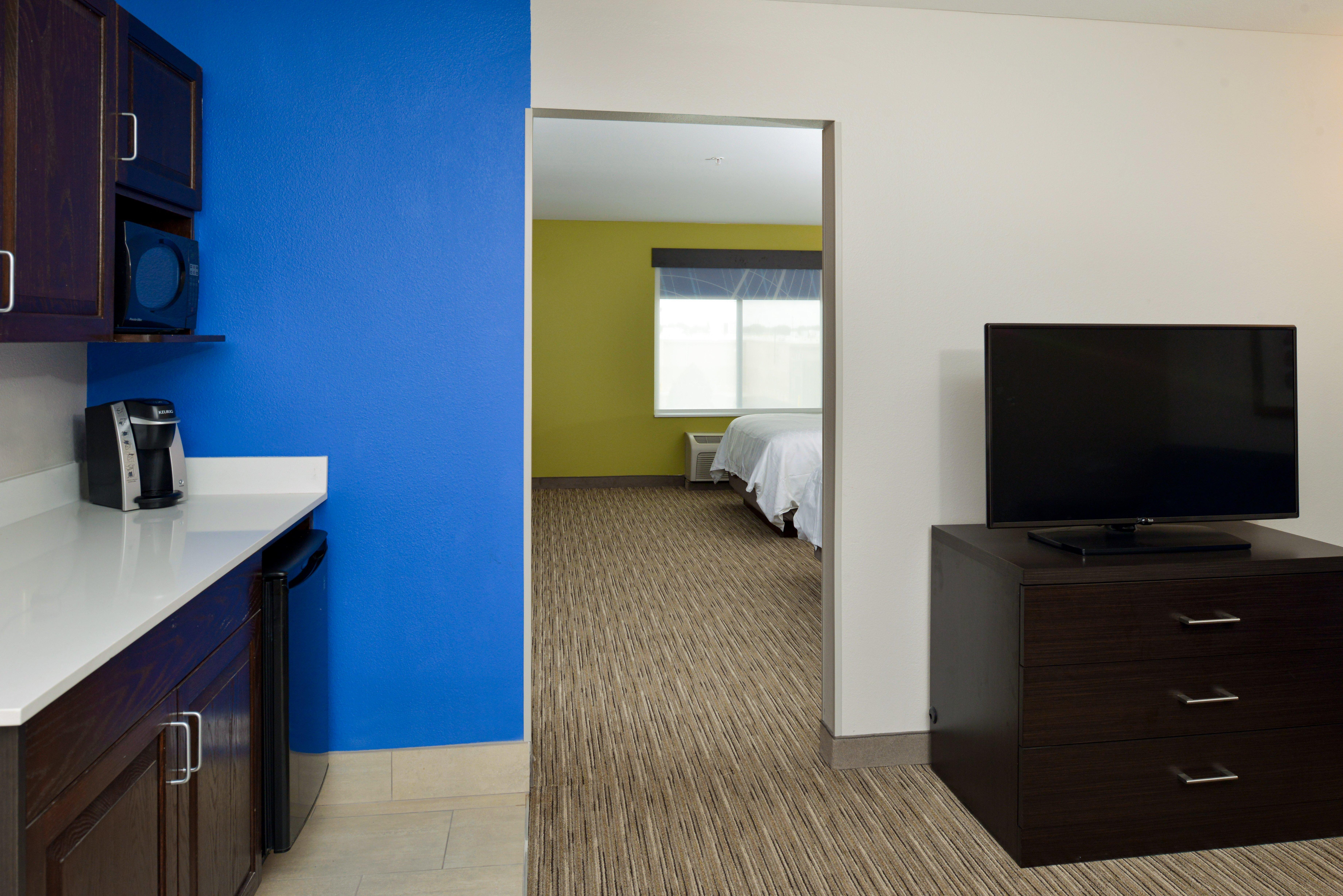 Holiday Inn Express & Suites Pueblo By Ihg Zewnętrze zdjęcie