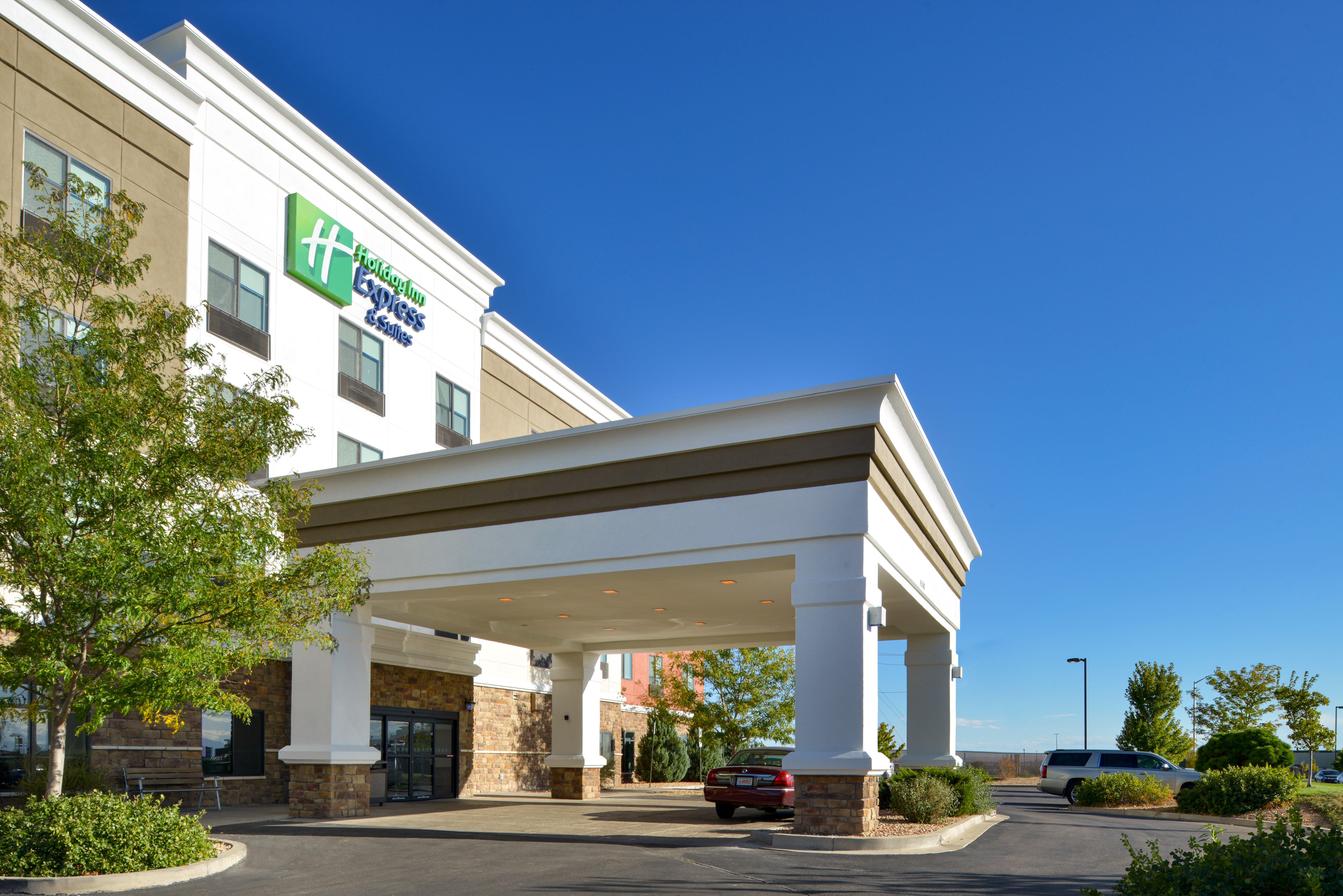 Holiday Inn Express & Suites Pueblo By Ihg Zewnętrze zdjęcie