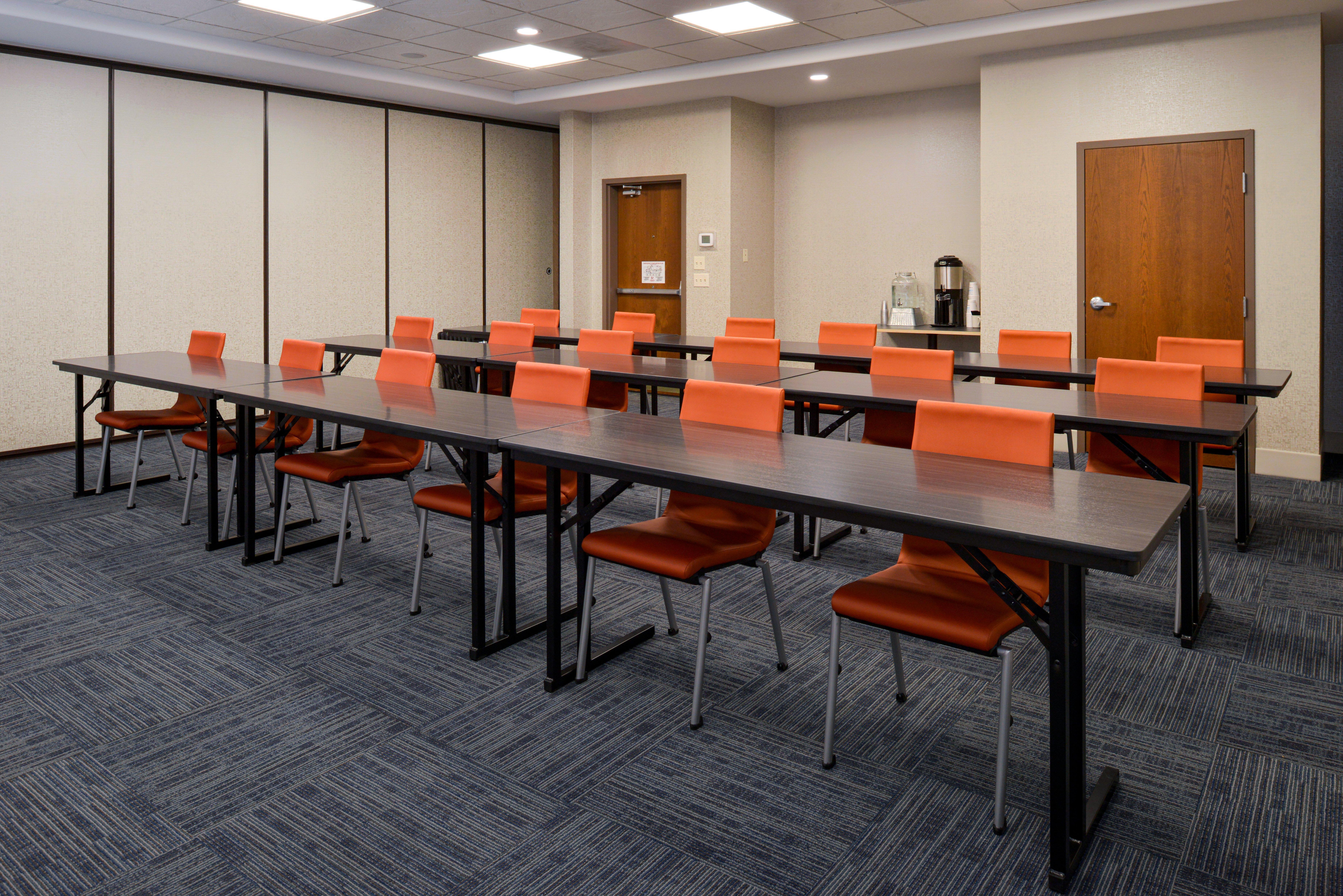 Holiday Inn Express & Suites Pueblo By Ihg Zewnętrze zdjęcie