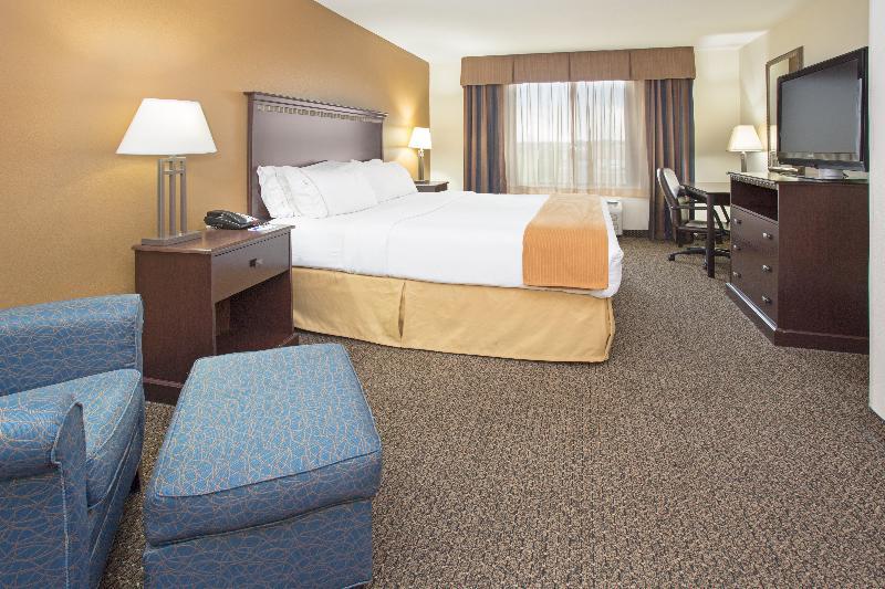 Holiday Inn Express & Suites Pueblo By Ihg Zewnętrze zdjęcie